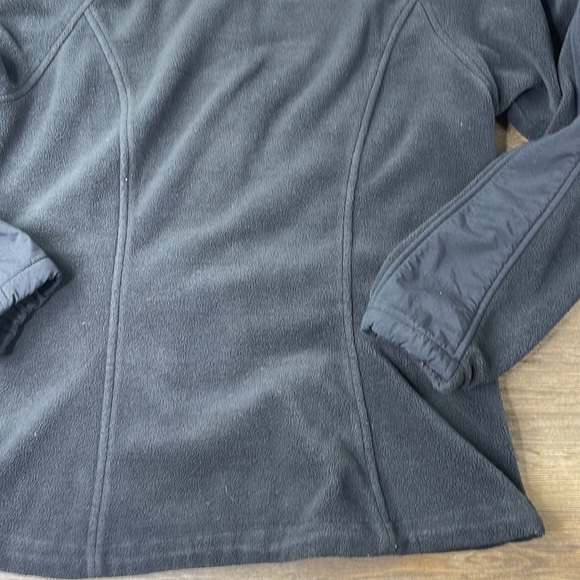 Columbia Women’s Black Zip Up Performance Fleece Jacket, size Medium - Picture 10 of 10